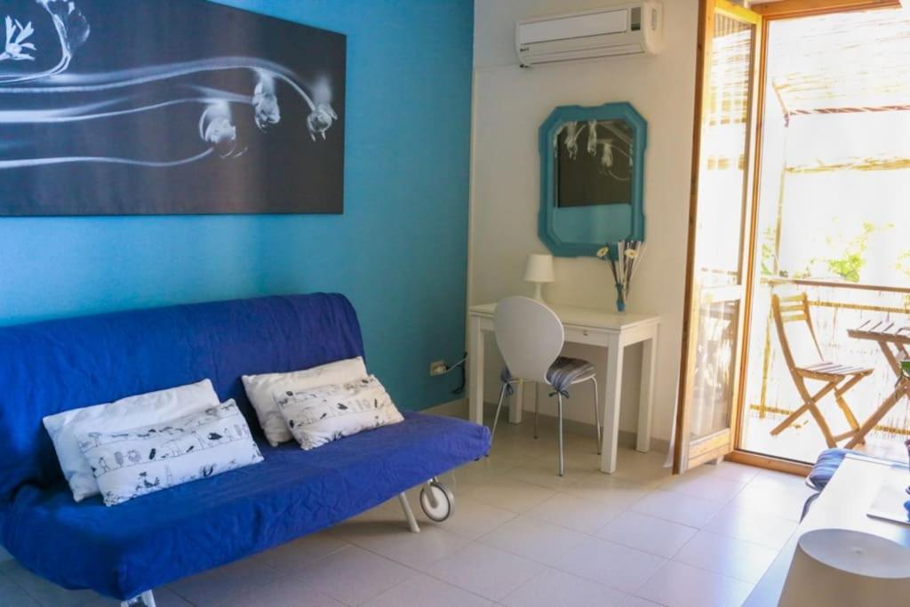 Blue Apartment, Alghero, Near Beaches Alghero