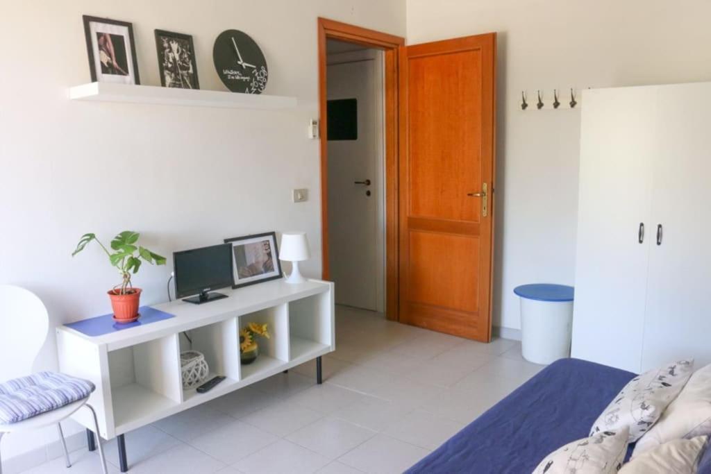Blue Apartment, Alghero, Near Beaches Alghero